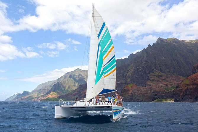 Na Pali Coast Kauai Snorkel and Sail - Traveler Information and Policies