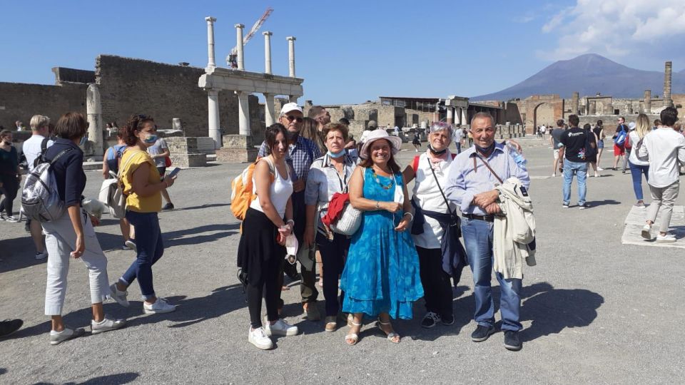 Naples: Visit Pompeii With a Private Professional Guide 2hrs - Exploring the Ruins of Pompeii