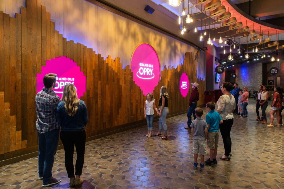 Nashville: Grand Ole Opry Backstage Tour - Inclusions