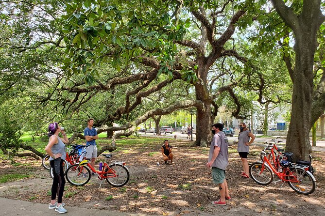 New Orleans Garden District and Cemetery Bike Tour - Inclusions and What to Expect