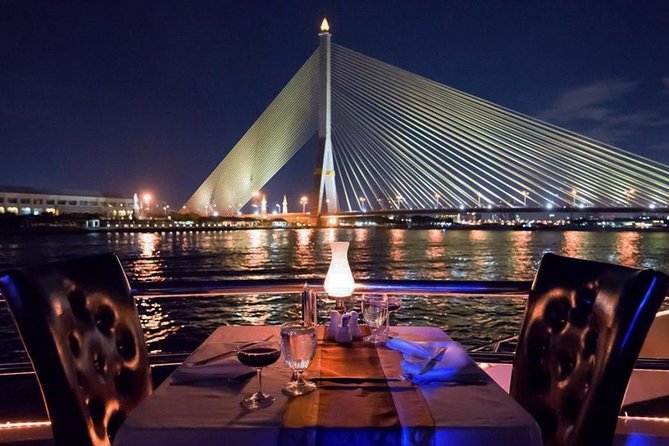 Night Join Tour Chao Phraya River Dinner Cruise Tour From Bangkok - Dining Experience on Board