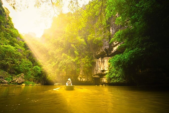 Ninh Binh Tour Hoa Lu Tam Coc Full Day: Biking, Boating, Tickets, Lunch, Limousine - Exploring Tam Coc by Boat