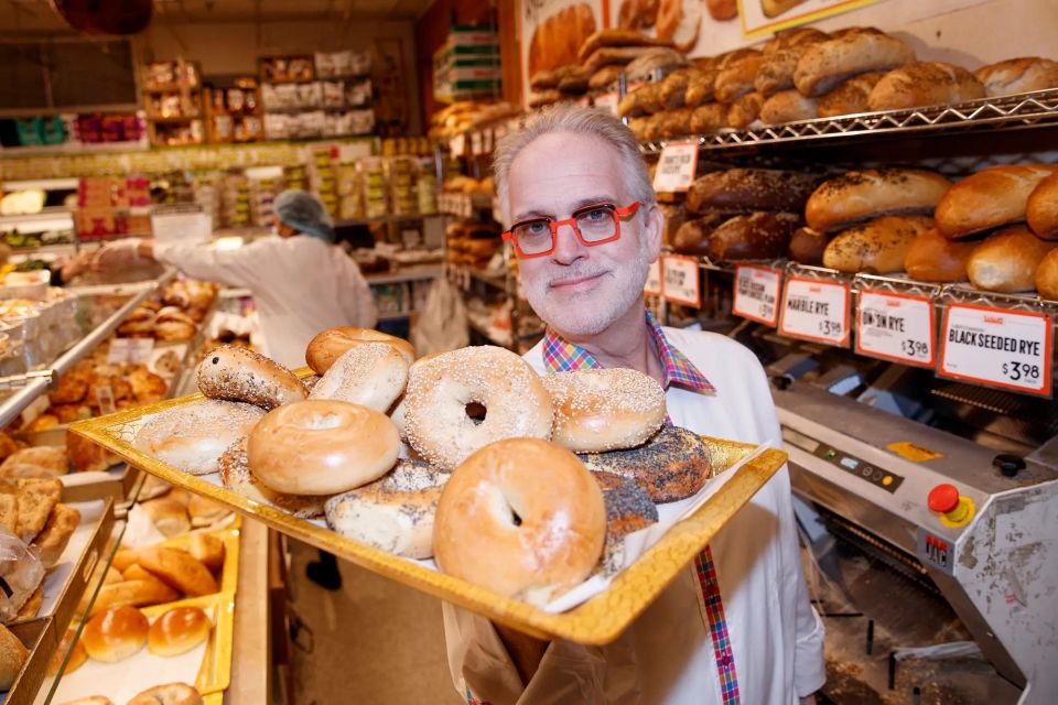 NYCs Bagels and Bakeries Food Tour - Itinerary Details