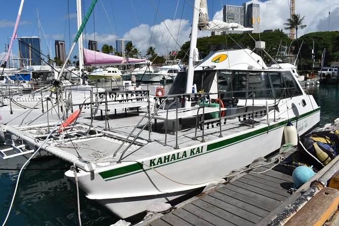 OAHU CATAMARAN Sunset Tour on a 40 Foot Catamaran FOOD & BYOB!!! - Scenic Highlights