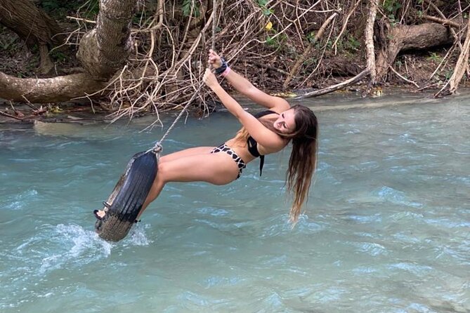 Ocho Rios: Amazing Blue Hole and Chill at Reggae Hill - Transportation and Pickup Details