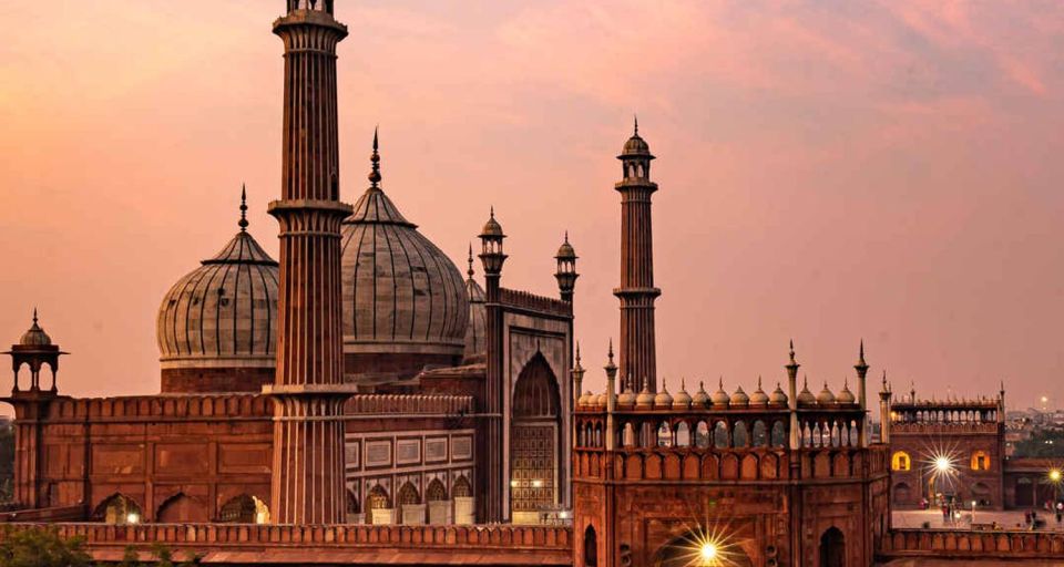 Old and New Delhi: Private UNESCO Sightseeing City Tour - Key Attractions in Old Delhi