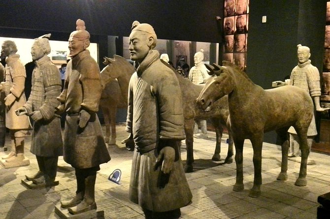 One Day Private Xian Tour to Terracotta Warriors With Airport Transfers - Inclusions and Exclusions