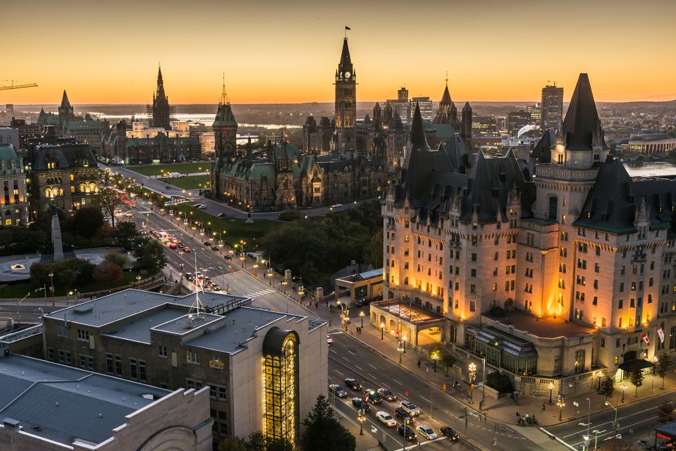 Ottawa: Small Group Night Tour W/River Cruise & Light Show - Inclusions