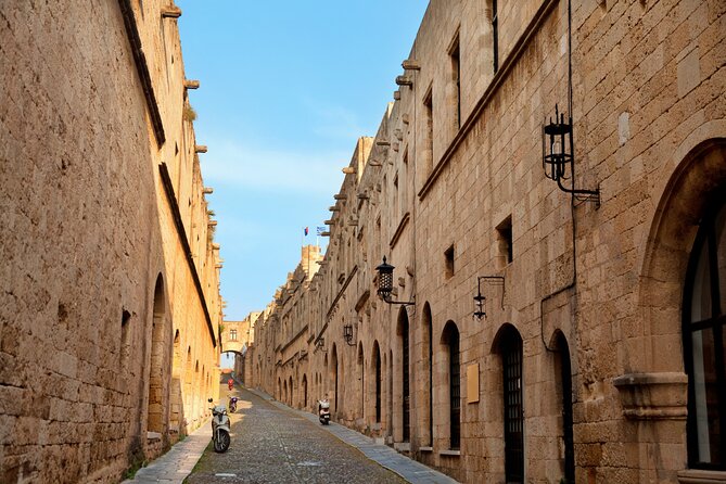 Outdoor Scavenger Hunt and Tour of Rhodes Old Town - How to Book