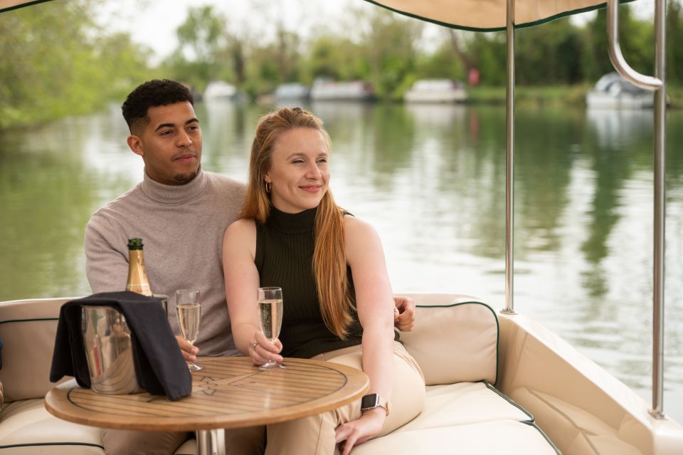 Oxford: River Cruise and 6-Course Tasting at The Folly - Scenic River Cruise