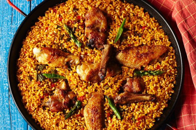 Paella Cooking Class Las Ramblas & Boqueria Market in Barcelona - Fresh Ingredients Procurement