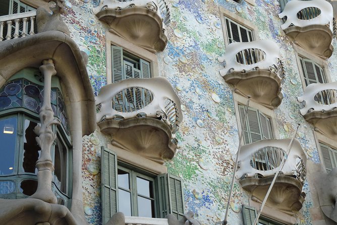 Park Guell and Sagrada Familia, Gaudís Masterpieces Private Tour - Highlights of the Tour