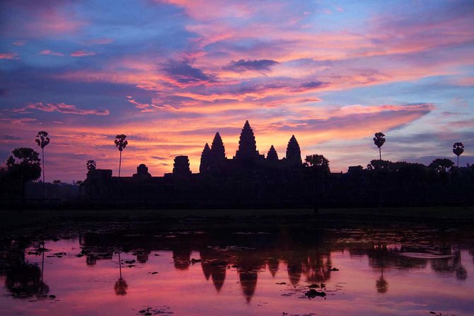 Peaceful Angkor Wat Private Day Tour - Exploring Iconic Temples