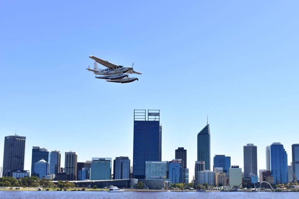 Perth: Scenic Seaplane Tour - Highlights