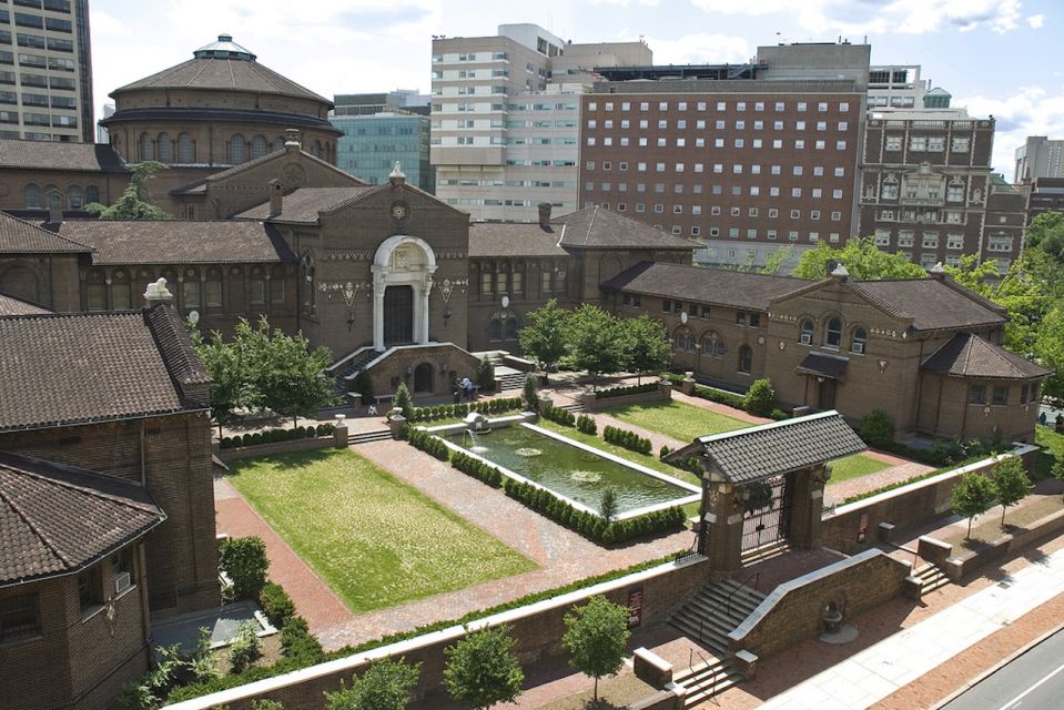 Philadelphia: UPenn Campus Walking Tour & Museum Ticket - Timeless UPenn Traditions