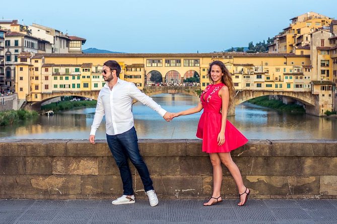 Photo Shoot in Florence With a Professional Photographer - Photoshoot Options Available