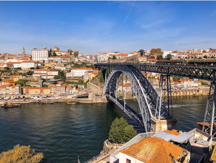 Photo Tour Porto: Walking Tour With Professional Photoshoot - Inclusions and Exclusions