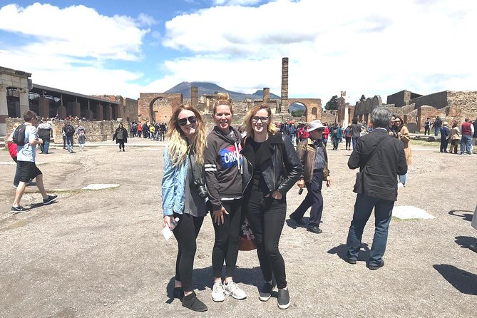 Pompeii Full-Day Tour Including All Highlights and Newly Opened Houses - Key Highlights of Pompeii