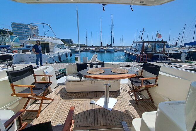 Porto: Luxury Yacht Cruise on the Douro River and Estuary Reserve - Included Amenities