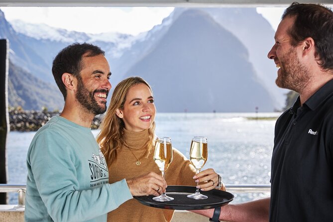 Premium Milford Sound Cruise Including Lunch - Meeting and Pickup Details