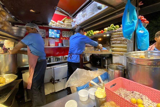 Private 4-Hour Tour of Mumbai's Tastiest Local Foods - Exploring Mumbais Culinary Landscape