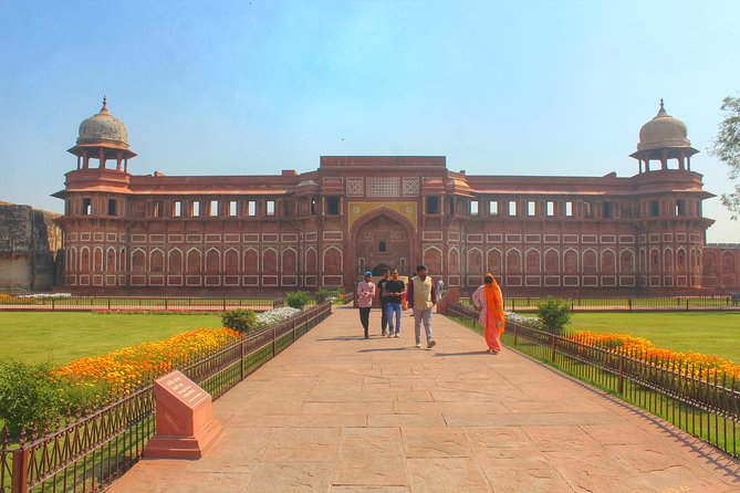 Private Agra Local Sightseeing Tour by Car and Driver - Agra Fort Highlights