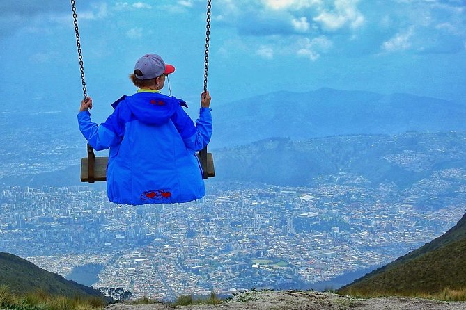 Private and Personalized City Tour of Quito Teleferico and Middle of the World - Meeting and Pickup Information