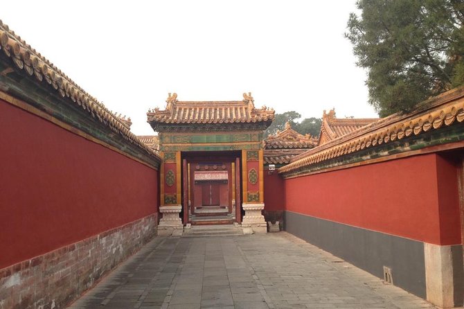 Private Beijing Tour: Forbidden City, Mutianyu Great Wall, and Dumpling Lunch - Transportation Options