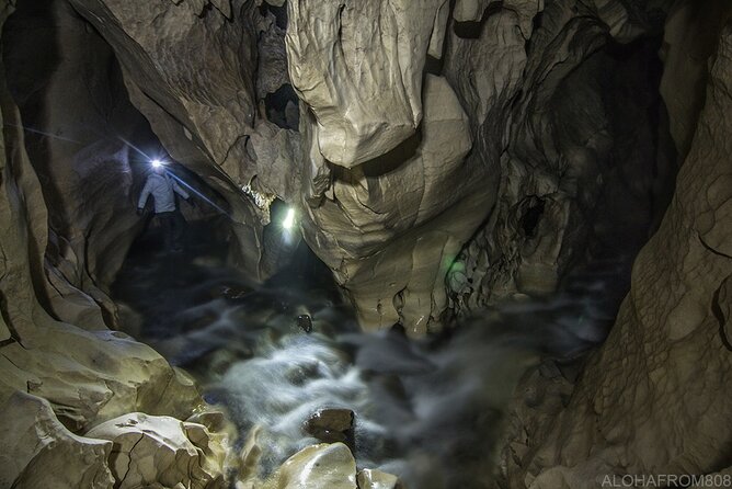 Private Cave Stream & Castle Hill Tour From Christchurch - Whats Included