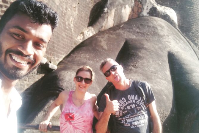 Private City Day Tour in Anuradhapura - Pickup and Meeting Point