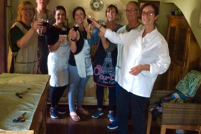 Private Cooking Class in a Florentine Villa With Transfer - Tuscan Dishes to Prepare