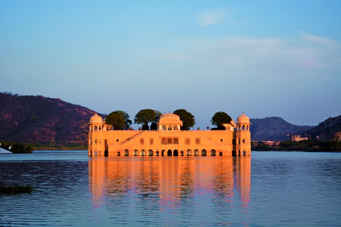 Private Day Tour of Jaipur With Driver and Guide - Exclusions