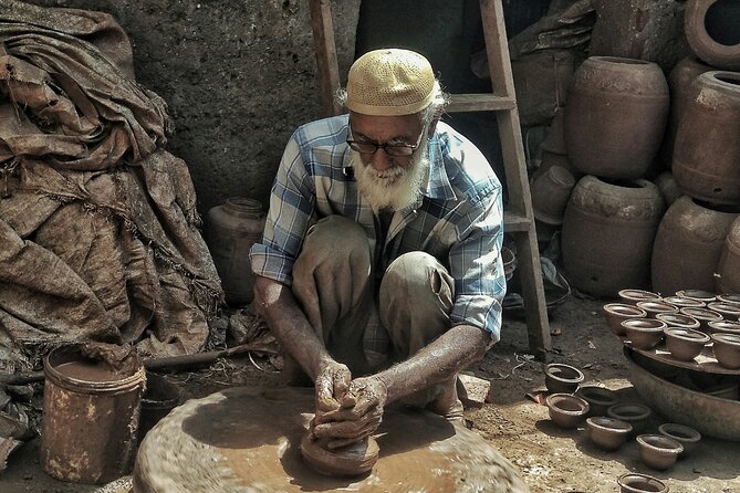 Private Dharavi Slum, Dabbawala & Dhobi Ghat Tour Mumbai - Dabbawala Experience