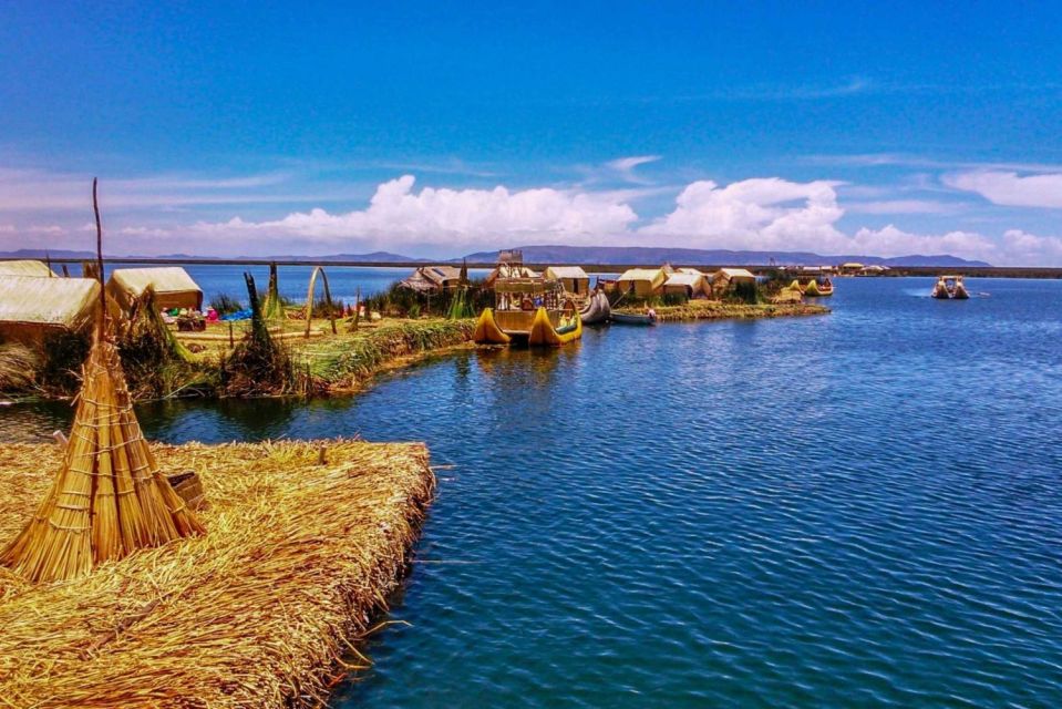 Private Excursion to the Uros Islands by Traditional Boat - Detailed Itinerary