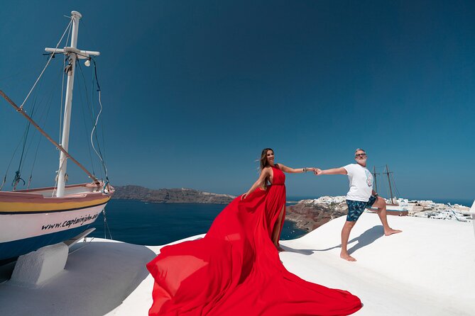 Private Flying Dress Photoshoot in Santorini - Whats Included in the Package