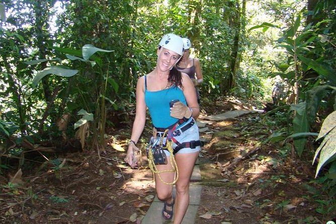 Private Full-Day Mindo Cloud Forest,Butterfly Farm, Chocolate Tour Bird Watching - Birdwatching Opportunities