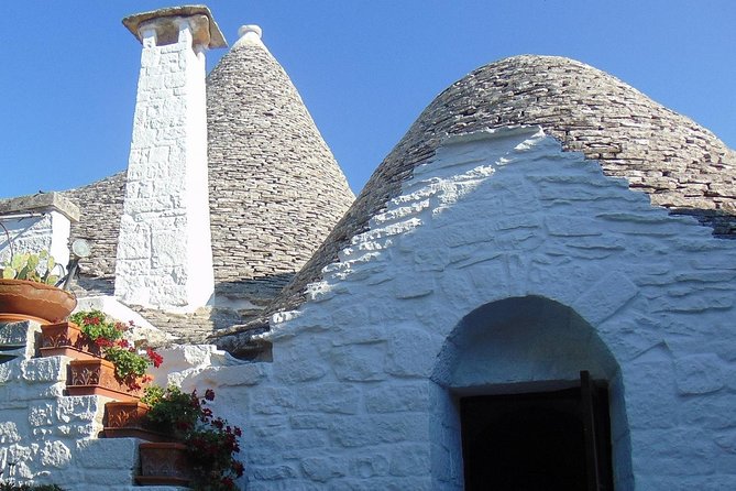 Private Guided Tour in Alberobello With Free Tasting: Discovering the Trulli - Tour Highlights and Features