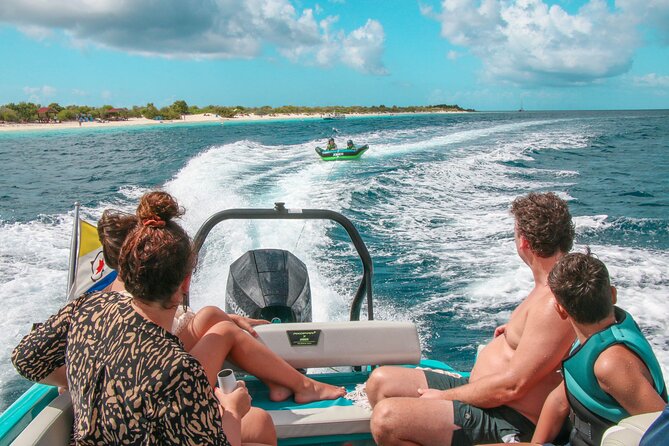 Private Half Day REVOLVE Boat Tour in Bonaire - Included Amenities