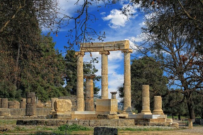 Private Local Tour of the Archaeological Site and Museum of Olympia - Museum Exploration