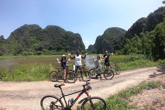 Private Ninh Binh - Mua Cave - Trang An - Bich Dong Full Day Tour - Exclusions