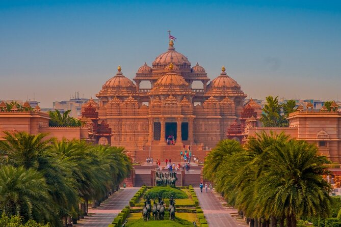 Private Old and New Delhi Full-Day Guided Tour All Inclusive - Pickup and Meeting