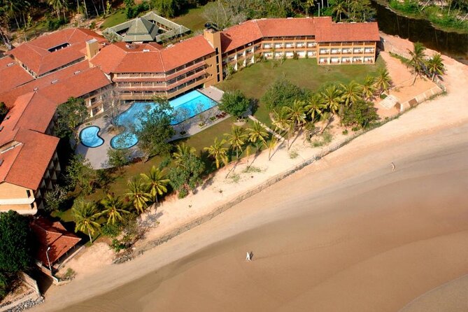 Private Taxi From Sri Lanka Airport (Cmb-Bia) to the Palms Hotel Beruwala - Booking Information