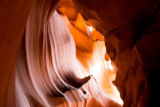 Private to Antelope Canyon and Horseshoe Bend in Luxury Car Tour - Luxury Transportation Details