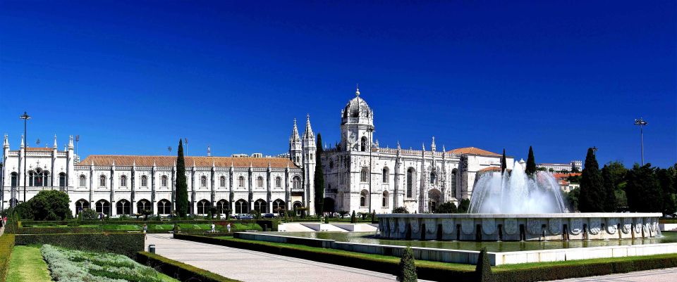 Private Tour (3-H): Belém, Cristo Rei & Lisbon Sightseeing - Itinerary Overview