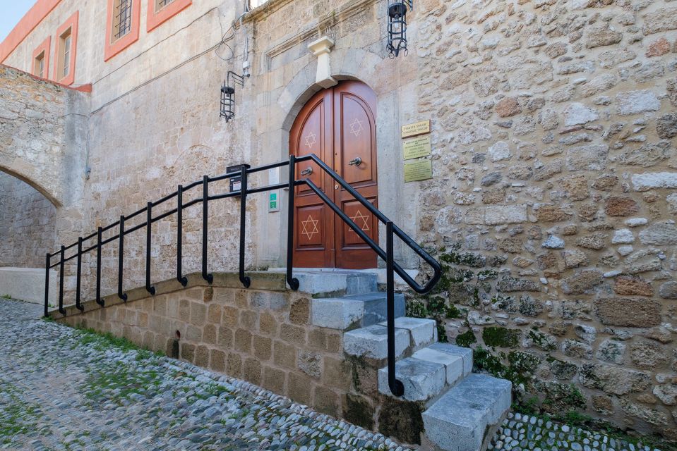 Private Tour in The Jewish Quarter & Grand Masters Palace - Cultural Significance