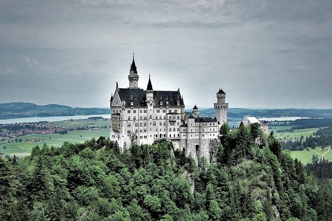 Private Tour of Neuschwanstein and Linderhof From Füssen - Itinerary Details