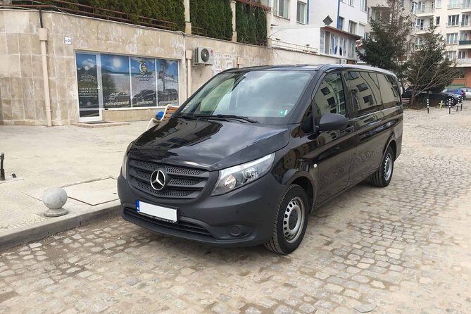 Private Transfer From Prague Airport to Prague City Hotels 1 - 7 Pax - Meeting Process