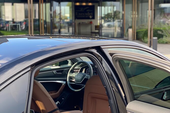 Private Transfer From/To Brussels Zaventem Airport - Vehicle Options and Amenities