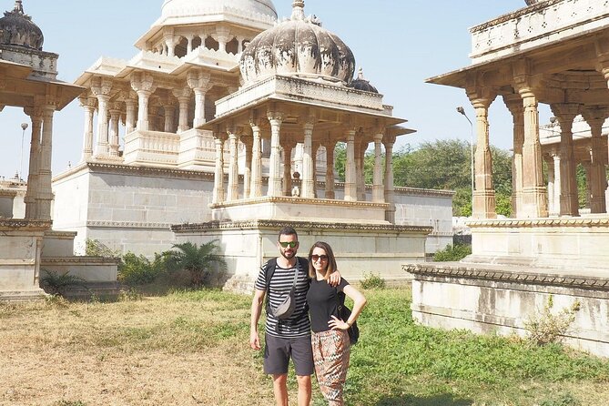 Private Udaipur Sightseeing Tour by Tuk-Tuk or Car With Driver - Inclusions and Highlights