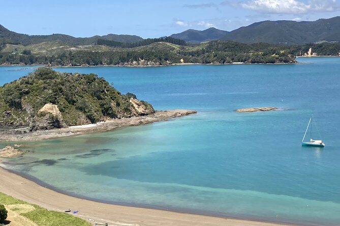 Private Yacht Charter and Island Excursions in the Bay of Islands - Chartering a Private Yacht